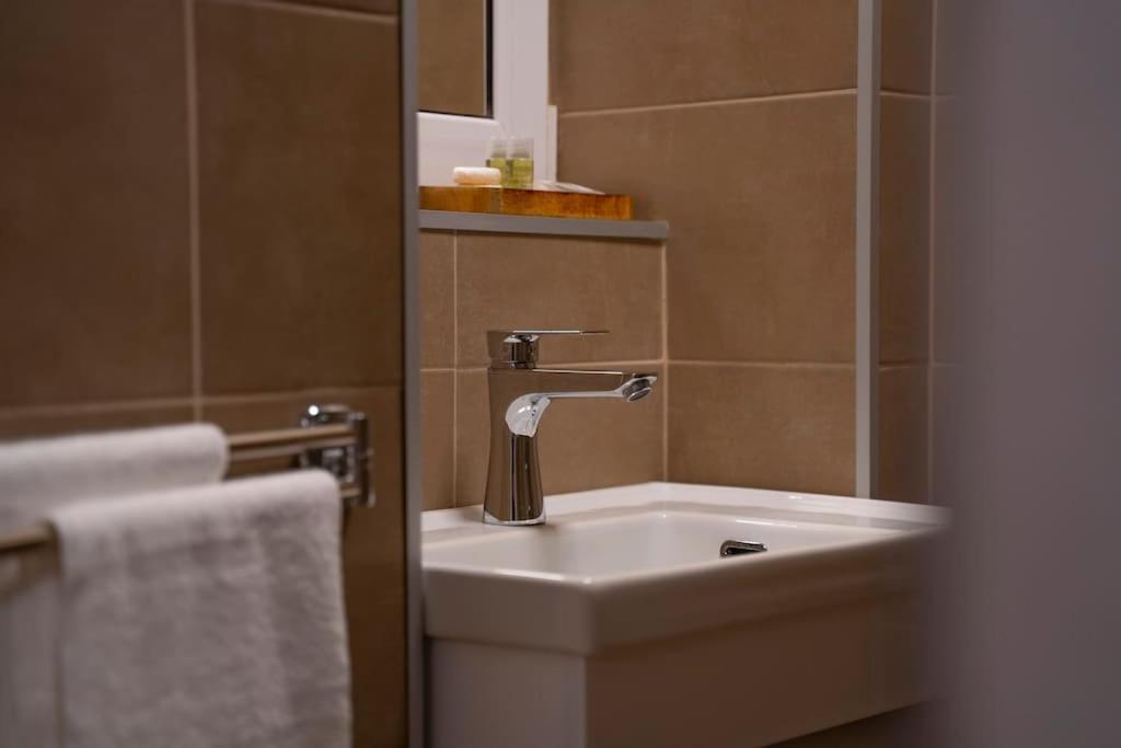 Coban Residence - A3 - Scandinavian Apartment Braşov Eksteriør billede
